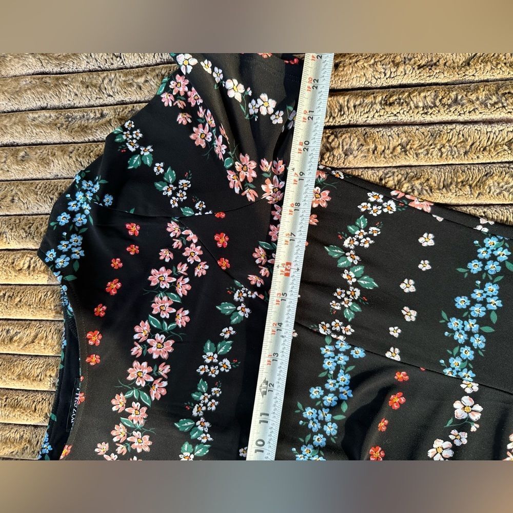 🎉5 for $45🎉 Roz & Ali floral dress size L - Picture 7 of 8